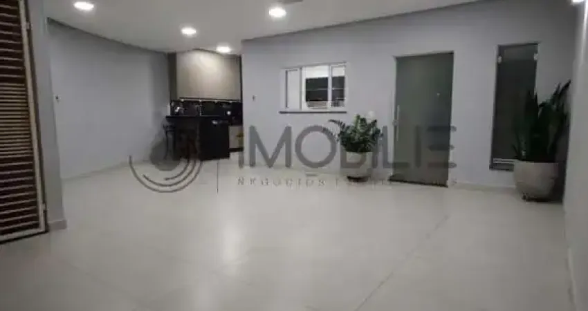 Casa completa com área gourmet e móveis planejados à venda no Jardim dos Colibris em Indaiatuba