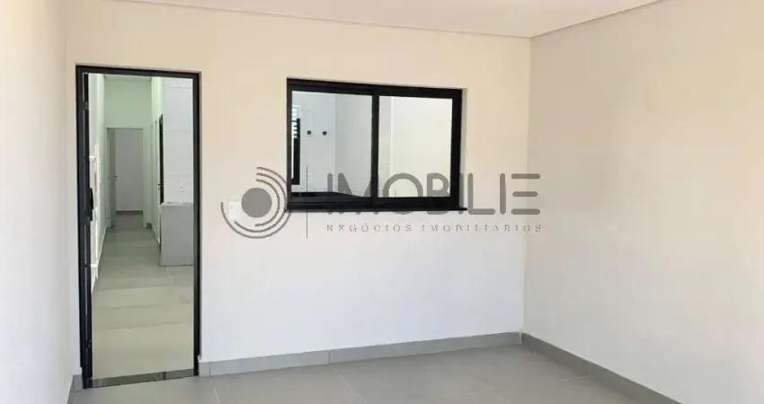 Casa Aconchegante com 2 dormitórios, sala com Pé Direito Alto à Venda no Jardim dos Sabiás ? Indaiatuba