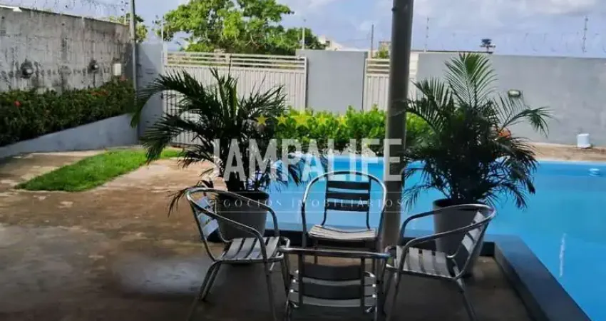Casa com 4 dormitórios à venda, 190 m² por R$ 560.000,00 - Praia de Carapibus - Conde/PB