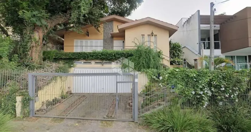 Casa com 3 quartos à venda na Rua Osmar Amaro de Freitas, 71, Jardim Itu Sabará, Porto Alegre