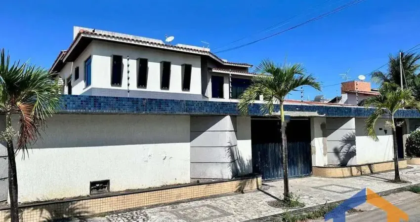 Excelente casa com piscina e área gourmet no bairro coroa do meio!