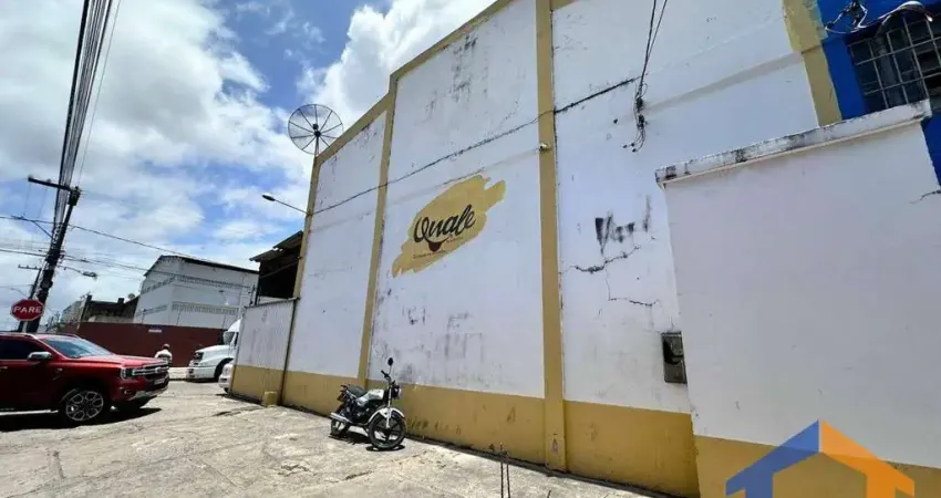 Galpão comercial em localização estratégica – próximo ao mix matheus e à br 101!