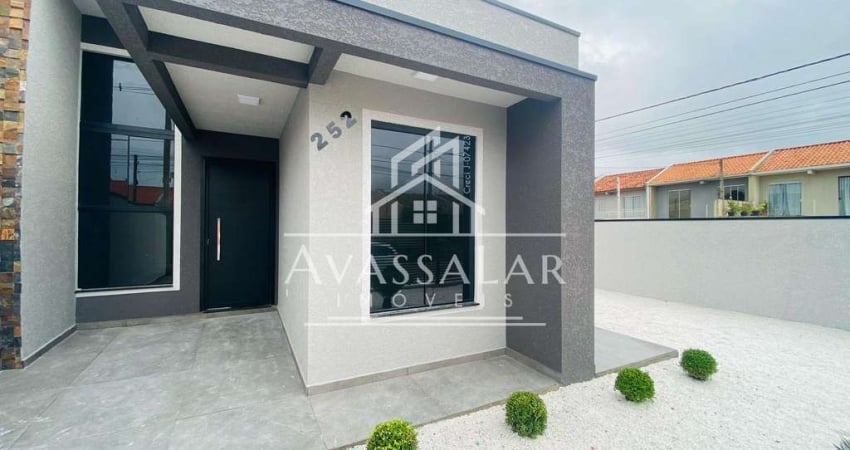 Casa de esquina com 3 quartos, no bairro Eucaliptos, na Fazenda Rio Grande- PR