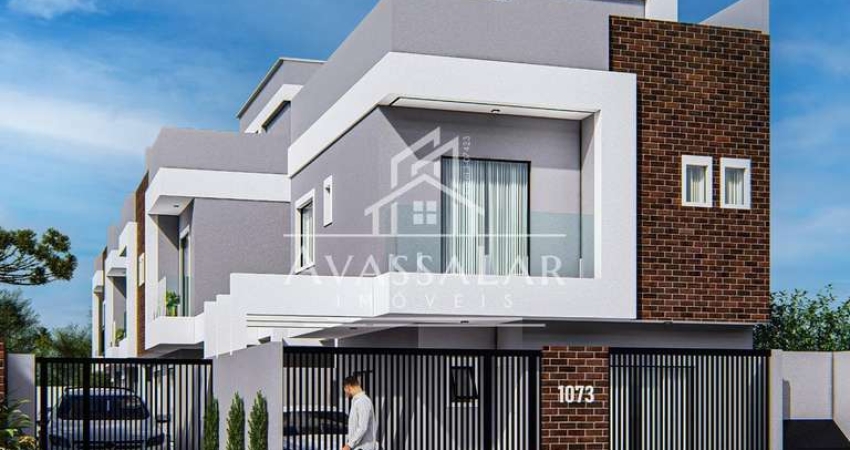 Triplex com 3 quartos á venda no bairro Sitio Cercado, Curitiba - PR