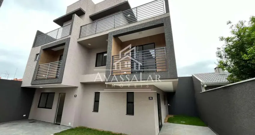 Sobrado com terraço sendo 3 dormitorios sendo 1 suite , 1 vaga de agragem - pinheirinho