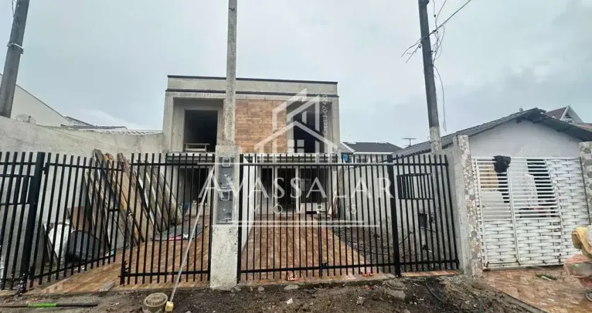 Sobrado á venda no sitio cercado com 3 dormitórios e garagem para 02 carros