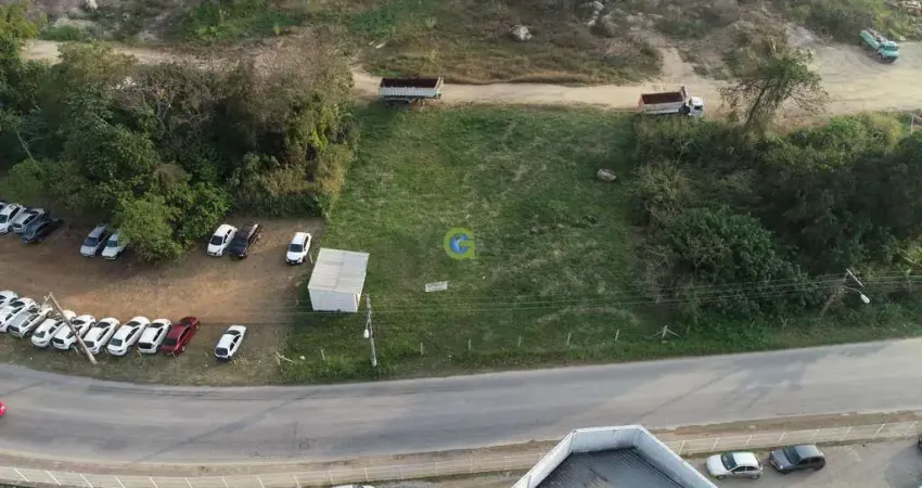 Terreno à venda na Área industrial de São José, com 16.000 m², possui 33,46 m de