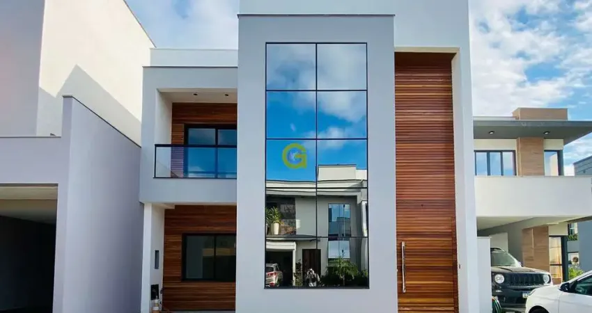Excelente casa à venda em condomínio fechado no Deltaville, Biguaçu.