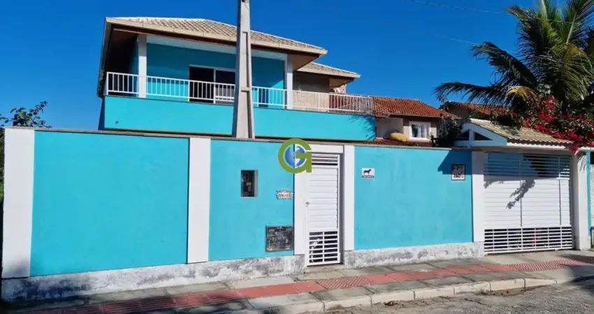Casa ampla com 5 dormitórios e 2 suítes em Ingleses - Florianópolis SC