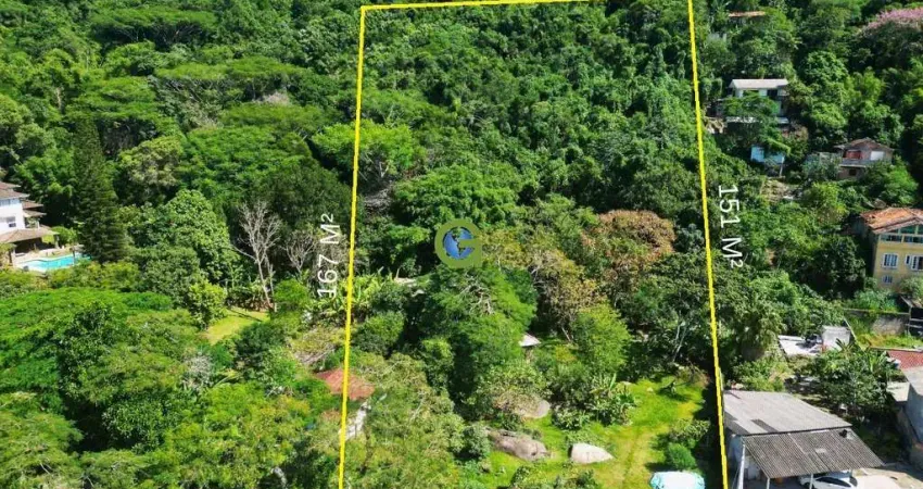 Terreno de 5.088 m² em Ratones – Natureza, tranquilidade e excelente localização