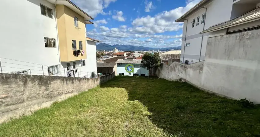 Terreno com 360m² à venda na Fazenda Santo Antônio – São José/SC