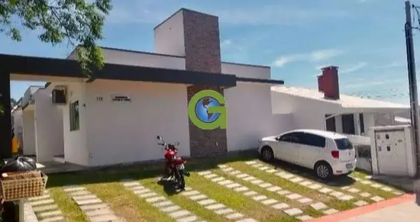 Casa geminada em garopaba – 2 quartos, excelente oportunidade de investimento