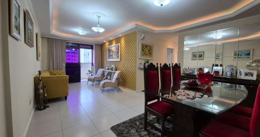 Apartamento  Andar alto de 02 dormitórios, 01 suíte em Campinas, São José/SC.