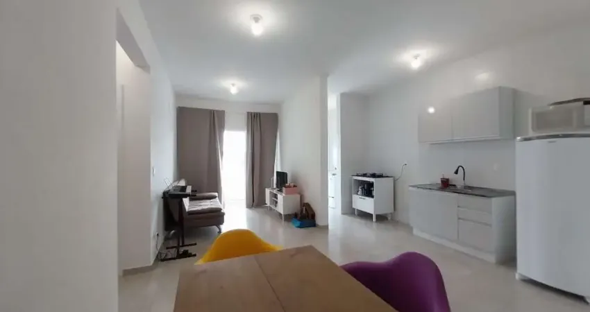 Apartamento 2 dormitórios, sendo 1 suíte, Bairro Ipiranga, São José SC