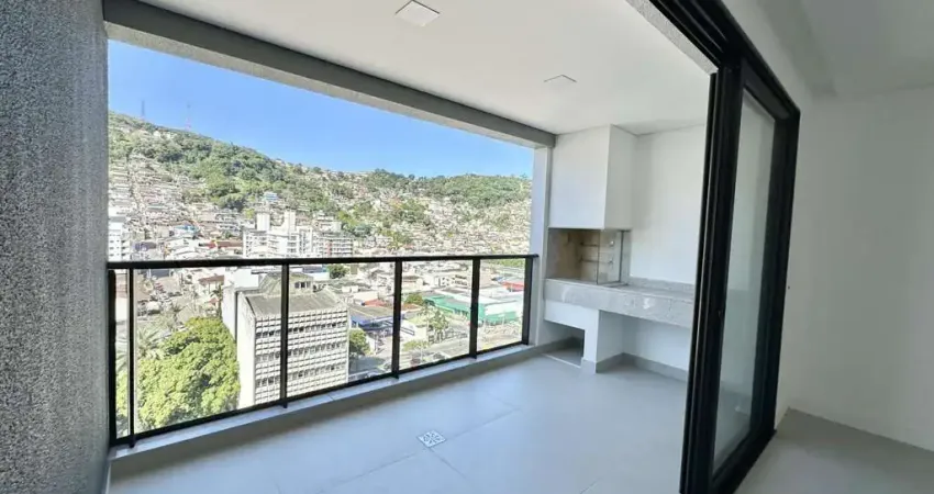 Apartamento com 03 dormitórios a venda no Urban, Centro de Florianópolis.
