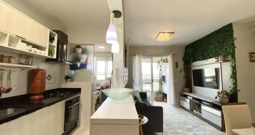 Apartamento de 2 dormitórios sendo 1 suíte, à venda em Areias, São José.
