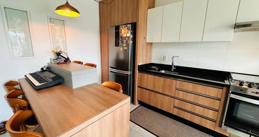 Apartamento 2 dormitórios 1 suíte em Areias - São José SC