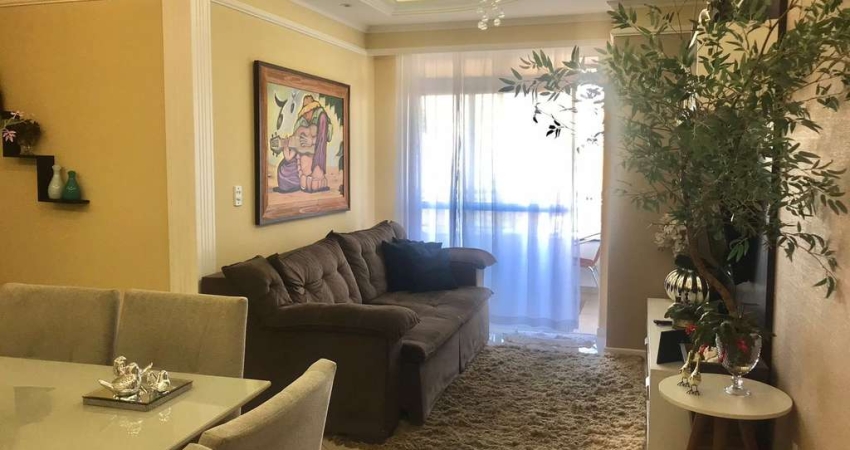 Apartamento a venda em Campinas - São José com 03 quartos 01 suíte e dependência de empregada.