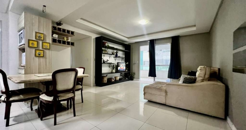 Apartamento 03 dormitórios com vista mar em Campinas - São José - SC.
