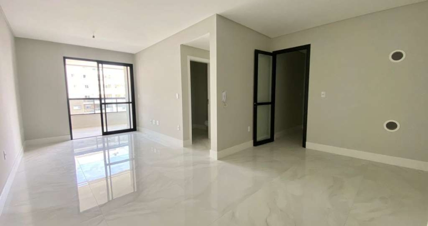 Apartamento Moderno com 2 Suítes em Campinas, São José, SC.