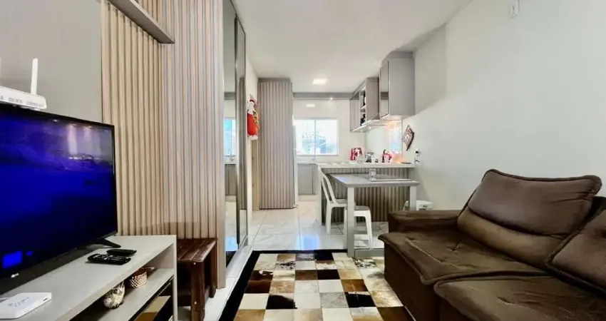 Casa de dois pavimentos no Bairro de Forquilhas em São José, SC