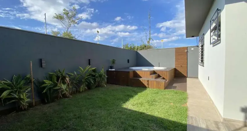 Casa de 3 dormitórios à venda em Forquilhinhas, São José.