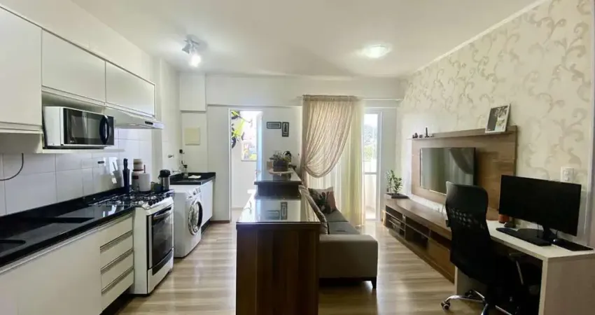 Apartamento a venda de 2 dormitórios, no Real Parque, São José SC