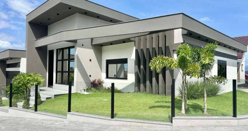 Uma belíssima casa a venda, 3 suítes, na Pedra Branca, Palhoça SC