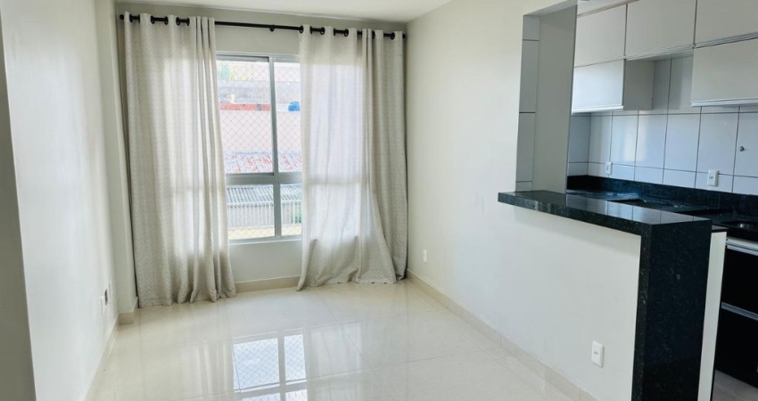 Apartamento 02 Qts (01 Suíte) - 53m² - com armários