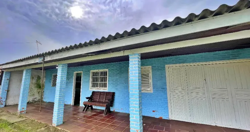 Oportunidade de Investimento no bairro Salinas na Praia de Cidreira!  200m do mar - escriturada!