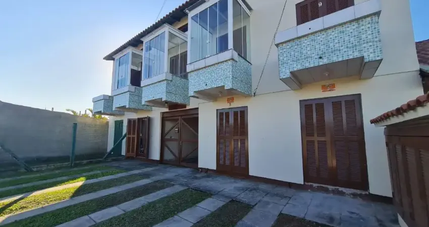 Excelente apartamento terreo á venda em Salinas, 150m do mar
