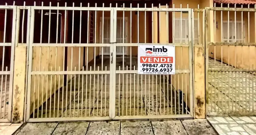 Lindo e Aconchegante Sobrado Muito Bem Localizado Em Cidreira. Excelente Oportunidade