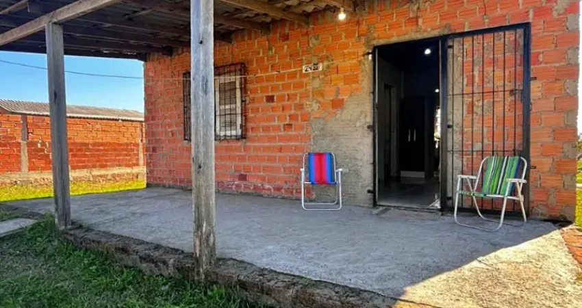 Oportunidade casa em cidreira escriturada sozinha no terreno