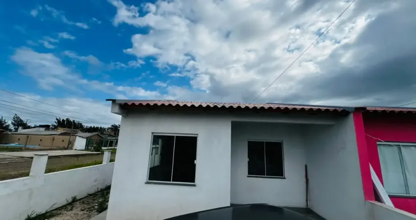 Casa com 2 quartos à venda na Rua Callil Miguel Allen, 123, Centro, Balneário Pinhal