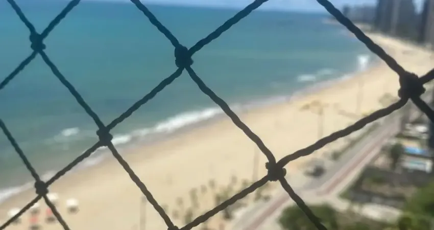 Apartamento com 4 suítes para locação na beira-mar de Piedade – 335m²