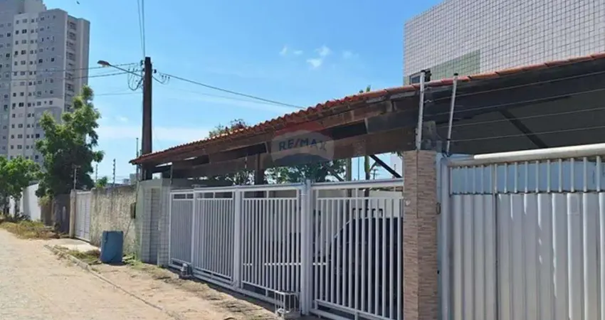 Apartamento com 3 quartos, no portal do poço pertinho da br230, 1° andar - r$ 1.600 mensal