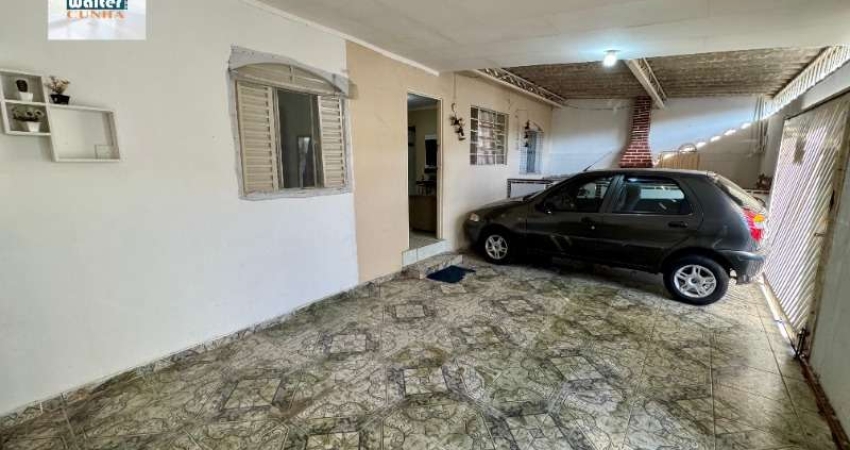Vendo Casa Dic III região do Ouro Verde 3 dormitórios R$ 280 mil Aceita Financiamento e FGTS