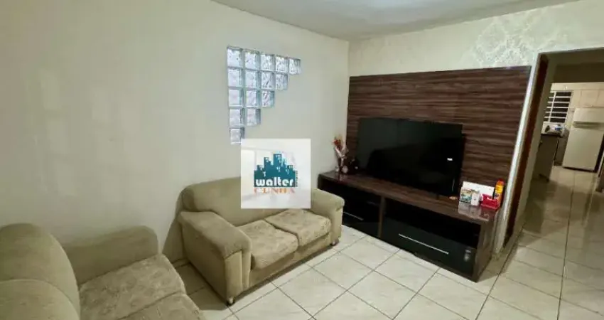 Vendo Casa Dic I região do Ouro Verde 3 dormitórios Reformada Quitada 250 mil