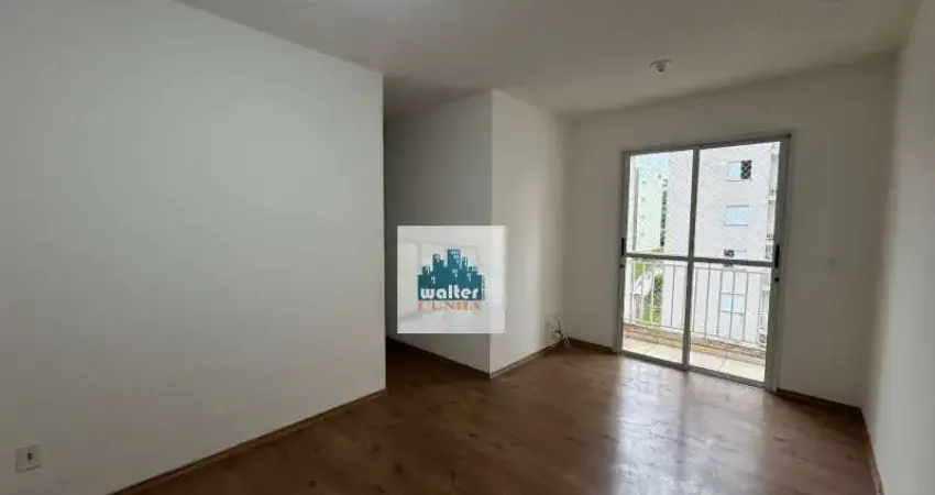 Alugo Apartamento bairro Parque Dom Pedro II região do Ouro Verde 2 dormitórios elevador e sacada