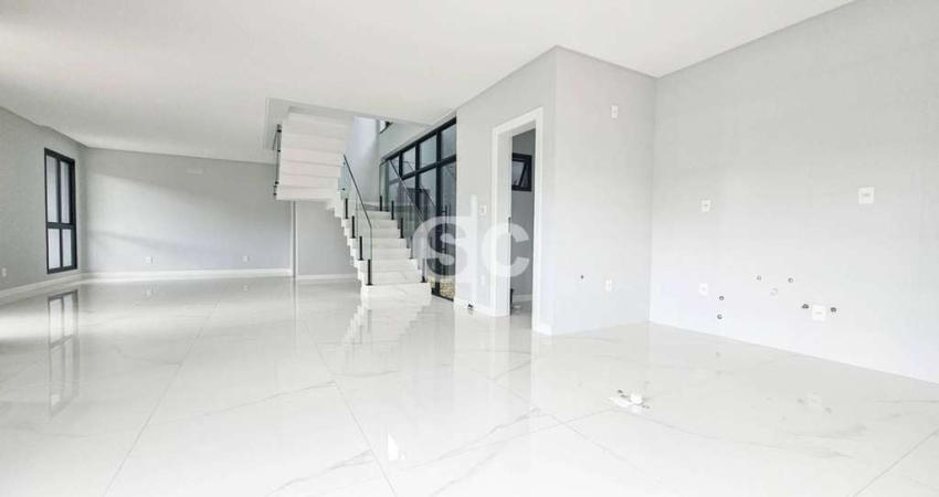 Casa com 3 quartos à venda no Rio Pequeno, Camboriú 