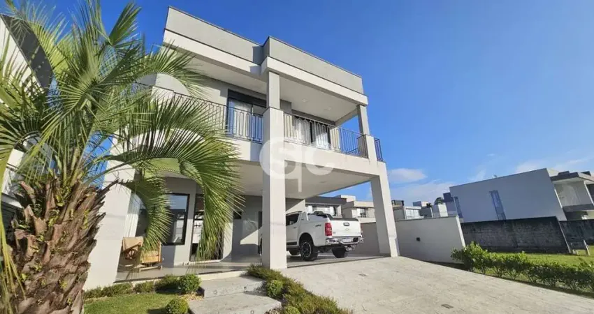 Casa com 4 quartos à venda no Santa Regina, Camboriú 
