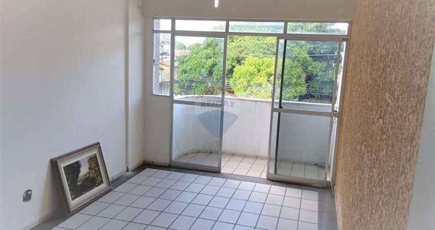 Apartamento 2º andar com elevador no Bairro dos Estados.