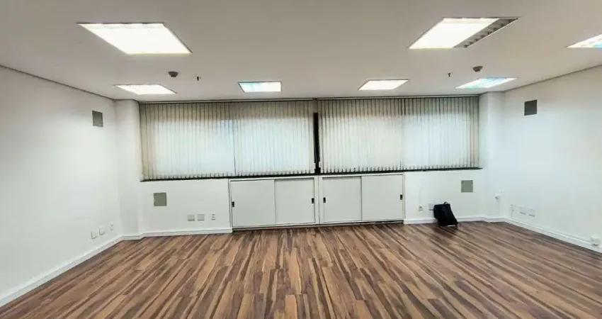 Sala comercial para alugar na Rua Paracatu, Saúde, São Paulo