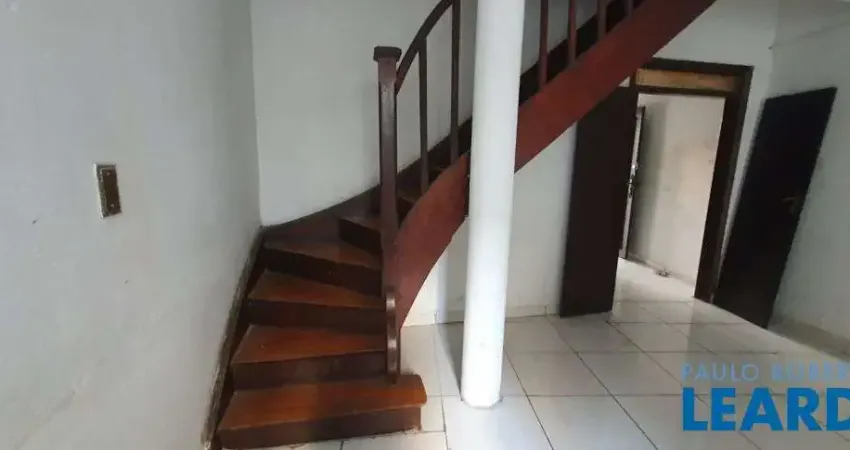 Casa com 2 quartos à venda na Rua Humberto I, Vila Mariana, São Paulo