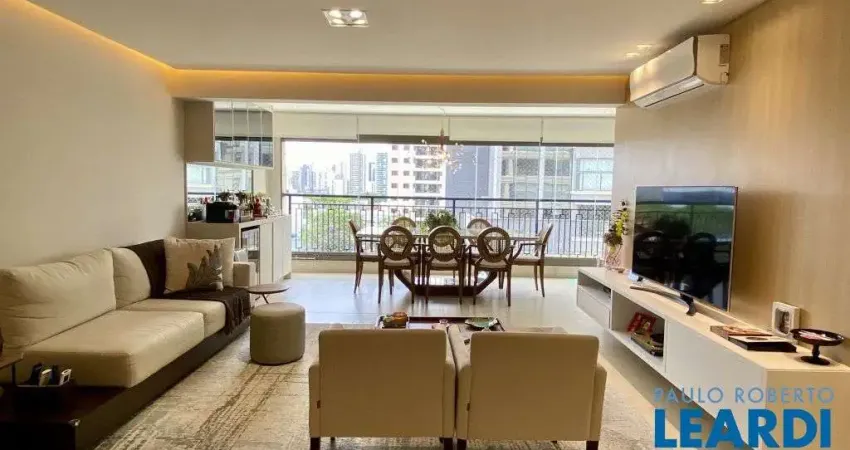 Apartamento com 3 quartos à venda na Avenida Bem-te-vi, Indianópolis, São Paulo