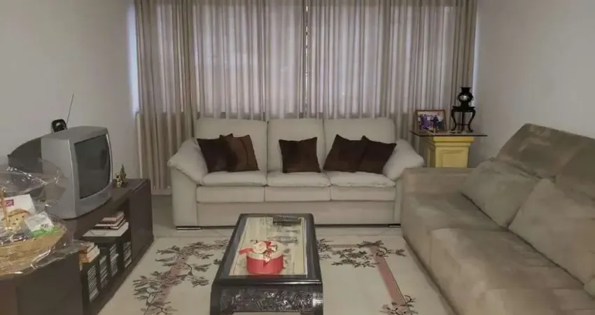 Casa com 4 quartos à venda na Rua Artur Thiré, Saúde, São Paulo