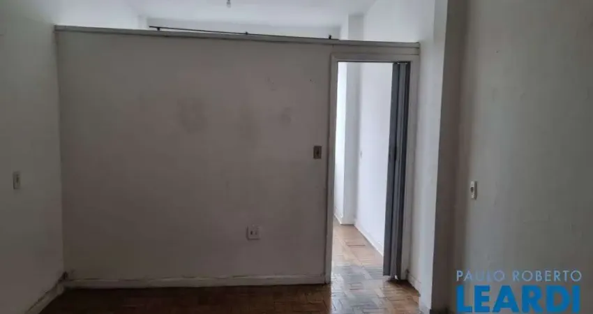 Apartamento com 1 quarto à venda na Rua João de Carvalho, Liberdade, São Paulo
