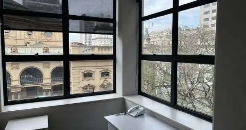 Sala comercial à venda na Rua Vinte e Quatro de Maio, Centro, São Paulo