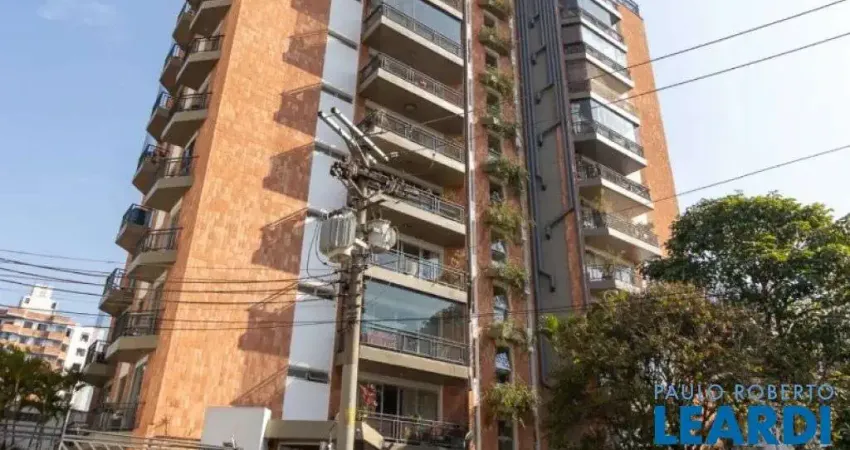 Apartamento com 3 quartos à venda na Rua Cataguaz, Campo Belo, São Paulo