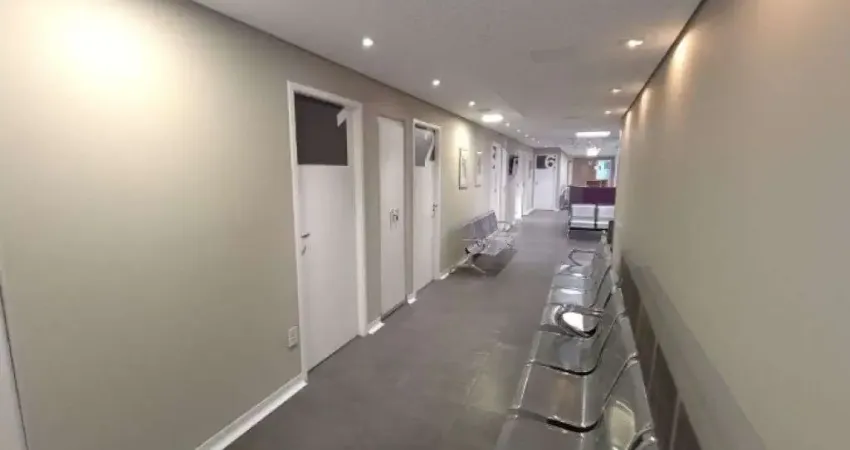 Sala comercial para alugar na Avenida Ipiranga, Centro, São Paulo